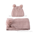 Conjunto quente de gorro e lenço duplo Pom Pom